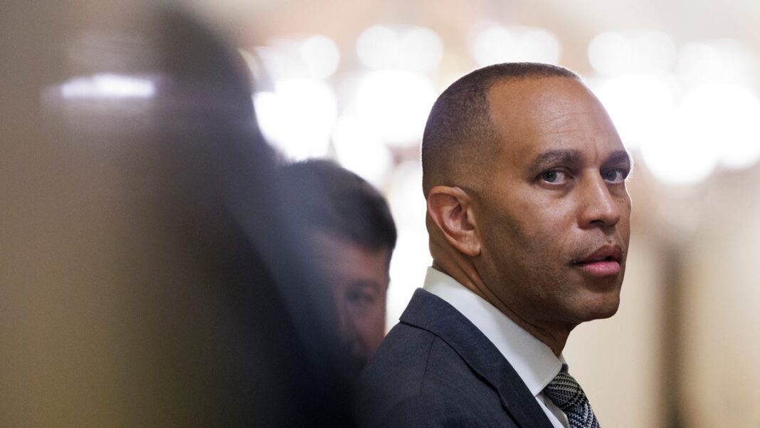 Hakeem Jeffries Responds to Mike Johnson’s Obamacare Reform Comments if Trump Wins