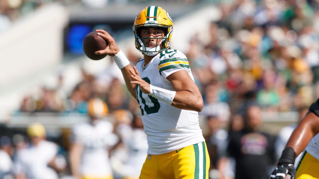 Jordan Love injury update: Will Packers QB play Week 9 vs. Lions?