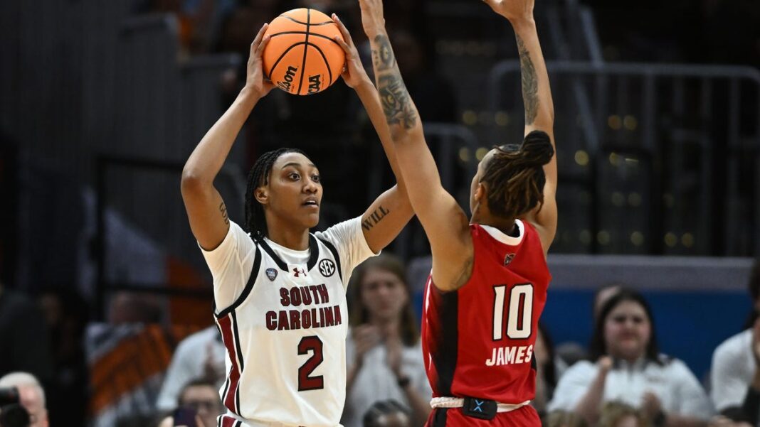 South Carolina, Iowa among five women’s college basketball games to watch this weekend