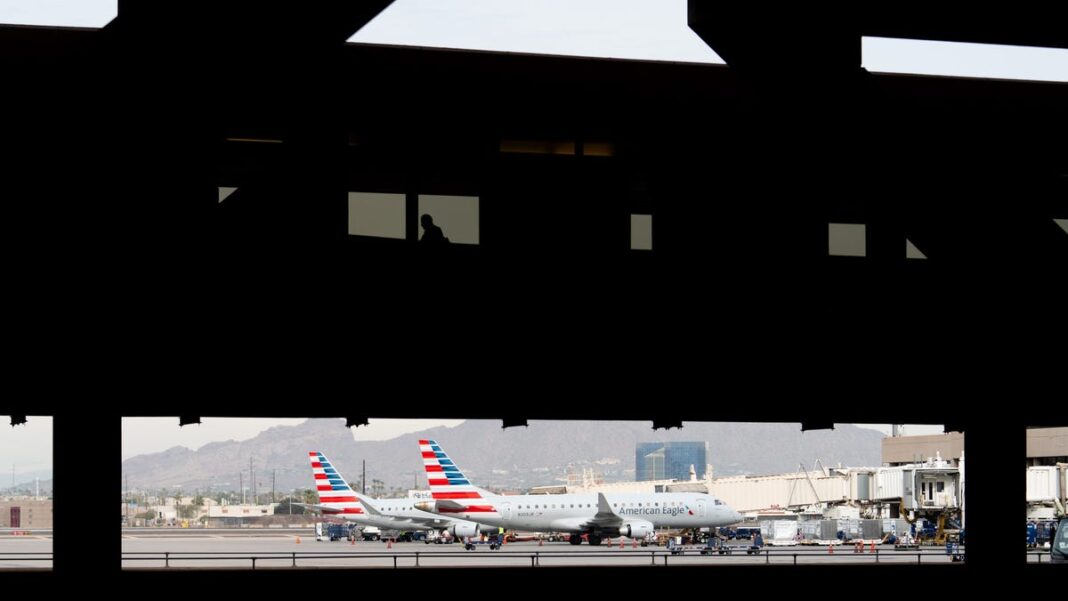 American Airlines Christmas Eve flight delays? What to expect after temporary ground stop