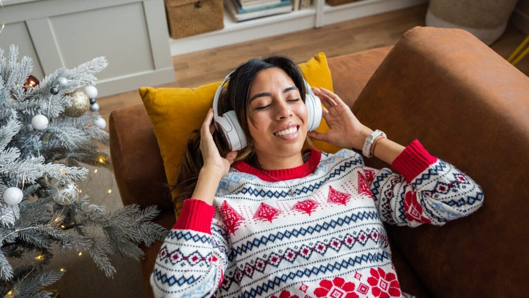 How to listen to Christmas music 24/7 until Dec. 25: Radio, streaming playlists and more