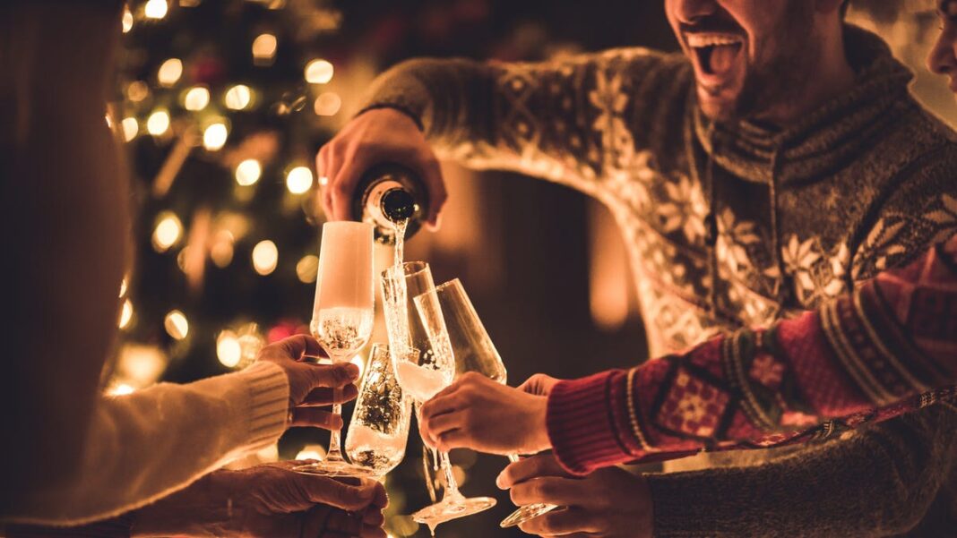 What alcohol has the least calories? Your guide to holiday drinking