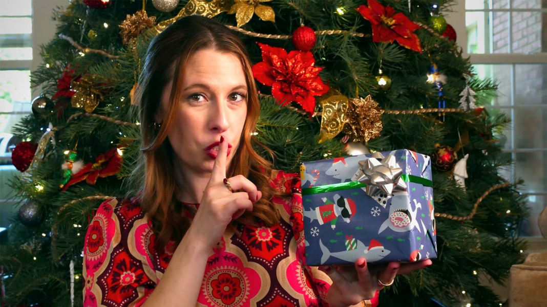 How to avoid online ads, emails accidentally spoiling a holiday surprise: Video