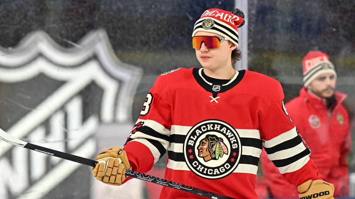 Winter Classic live updates: Score, highlights of Blackhawks vs. Blues