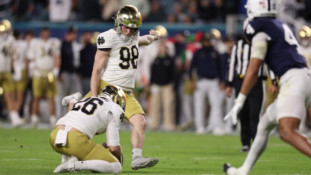 Is Notre Dame football kicker Mitch Jeter related to New York Yankees great Derek Jeter?