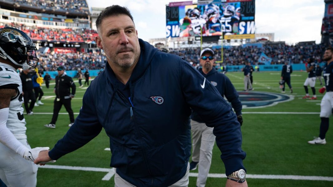 Patriots hire Mike Vrabel as coach in quick move to replace Jerod Mayo