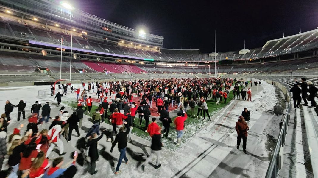 Ohio State football fans storm ‘The Horseshoe’ to celebrate national championship