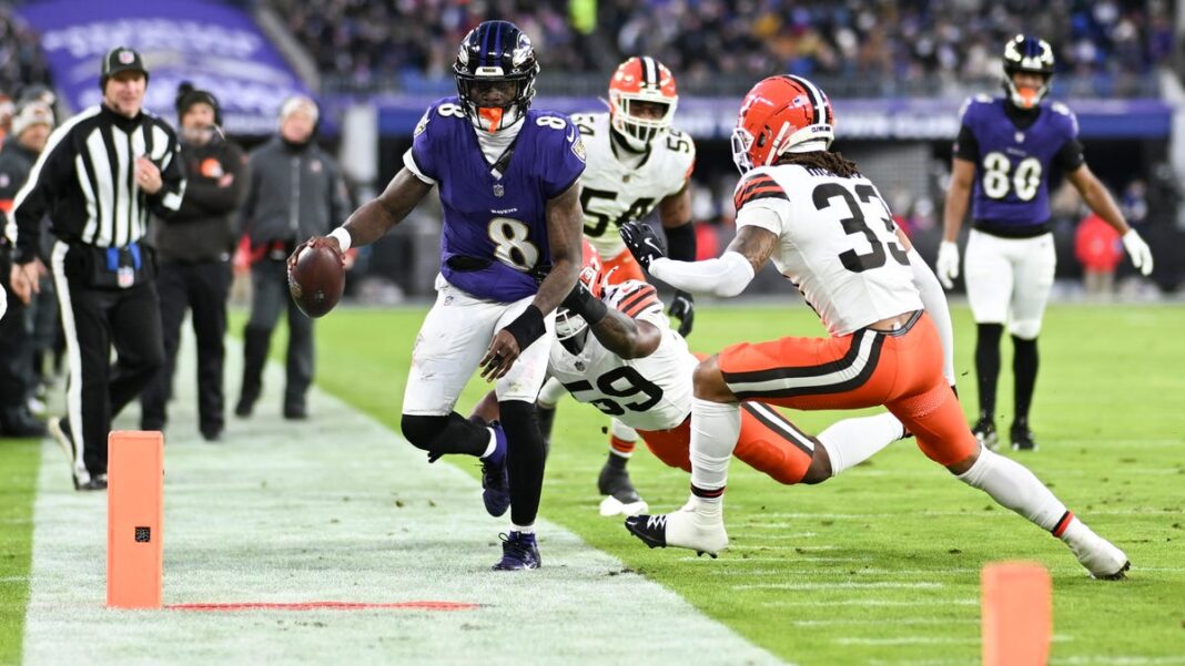 NFL winners and losers: Lamar Jackson continues MVP push; Joe Burrow, Bengals stay alive