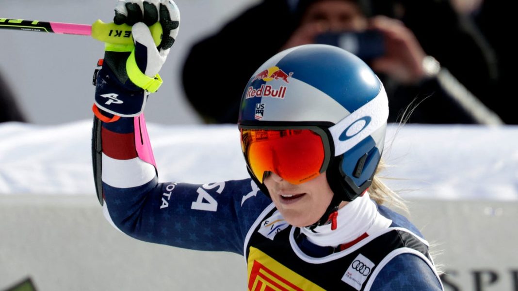 Lindsey Vonn falls in World Cup super-G at Cortina; Federica Brignone wins