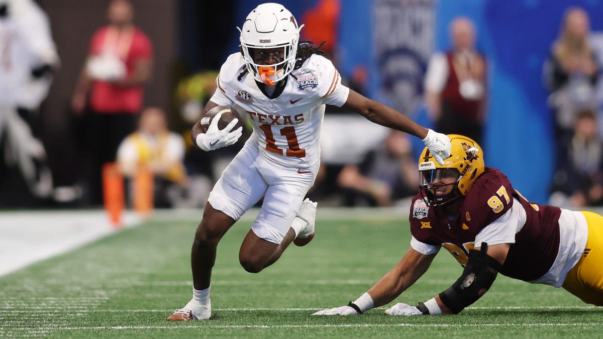 Texas escapes Arizona State in overtime of Peach Bowl to reach College Football Playoff semifinals